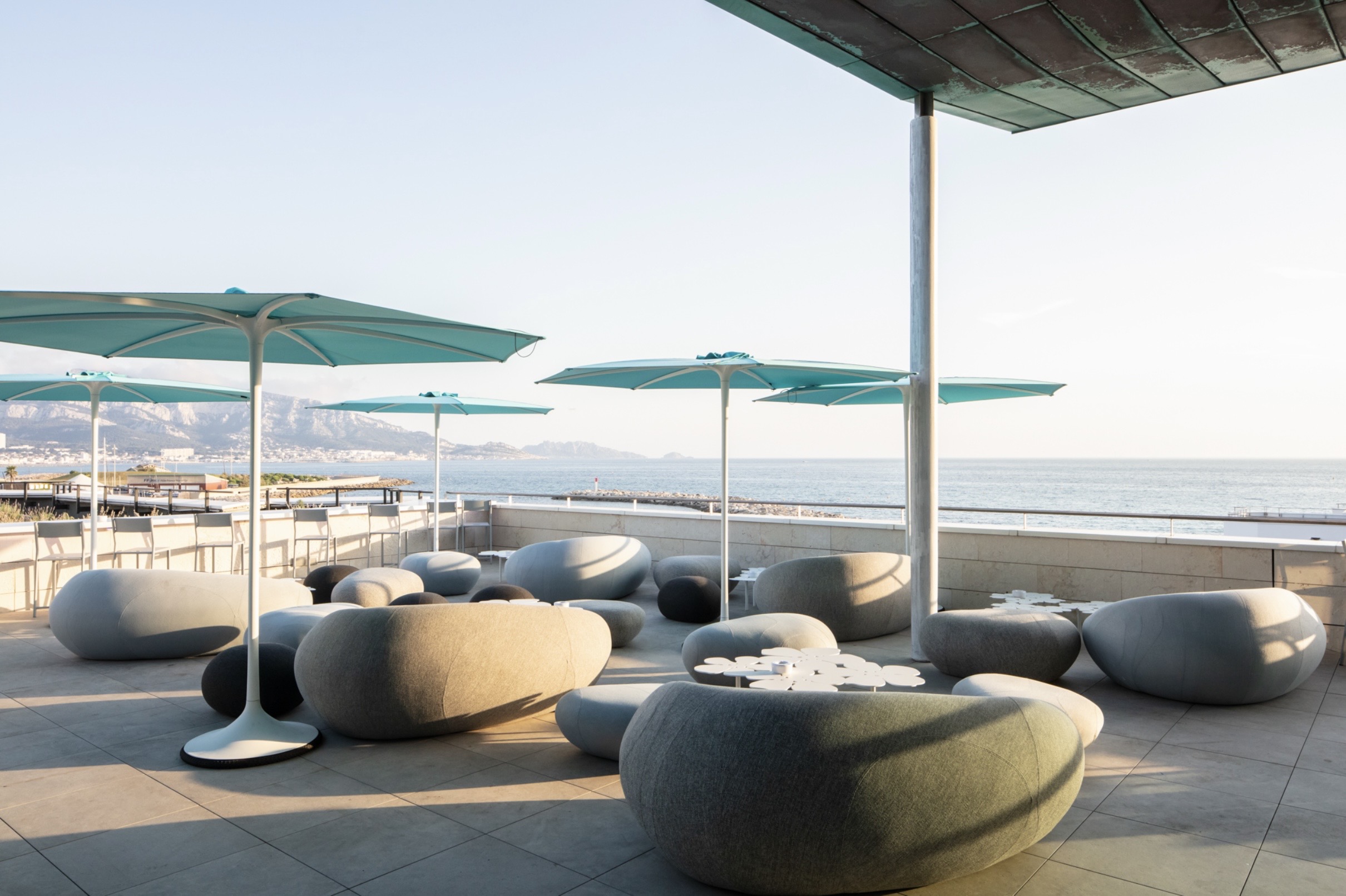 Sky Bar 4